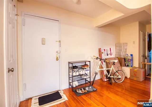 Homes for sale in Fort Lee, NJ | 2160 Center Ave #4S, Fort Lee, NJ 07024 | MLS# 26024528
