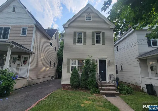 Homes for sale in Hawthorne, NJ | 110 3rd Ave, Hawthorne, NJ 07506 | MLS# 26024558