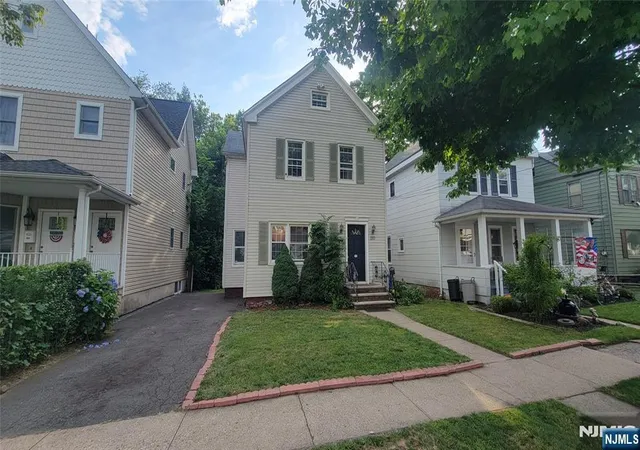 Homes for sale in Hawthorne, NJ | 110 3rd Ave, Hawthorne, NJ 07506 | MLS# 26024558