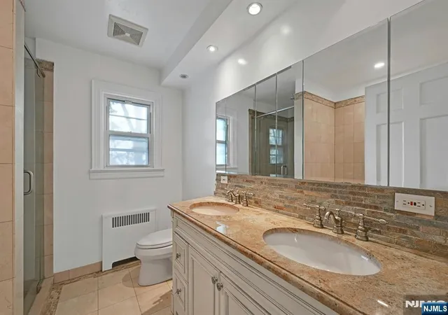 Homes for sale in Tenafly, NJ | 40 Clinton Ave, Tenafly, NJ 07670 | MLS# 26024578