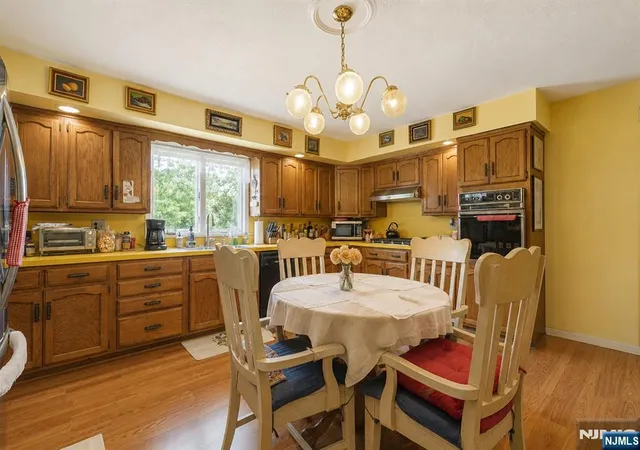 3rd image of 804 Saddle River Rd, Saddle Brook, NJ 07663 | MLS# 26024593