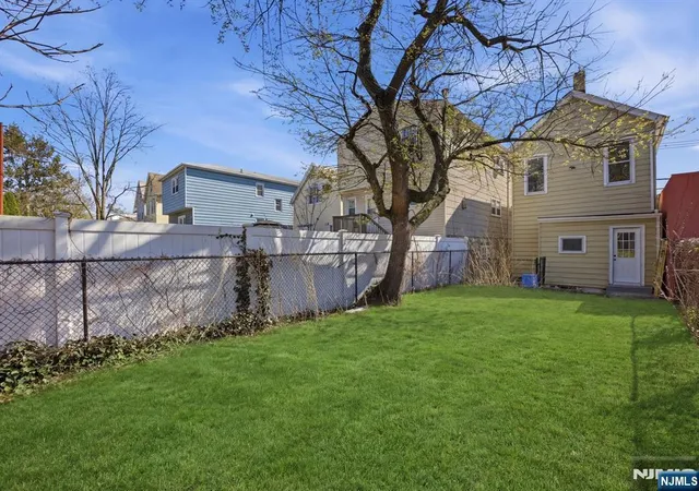 Homes for sale in Bayonne, NJ | 139 51st St, Bayonne, NJ 07002 | MLS# 26024602