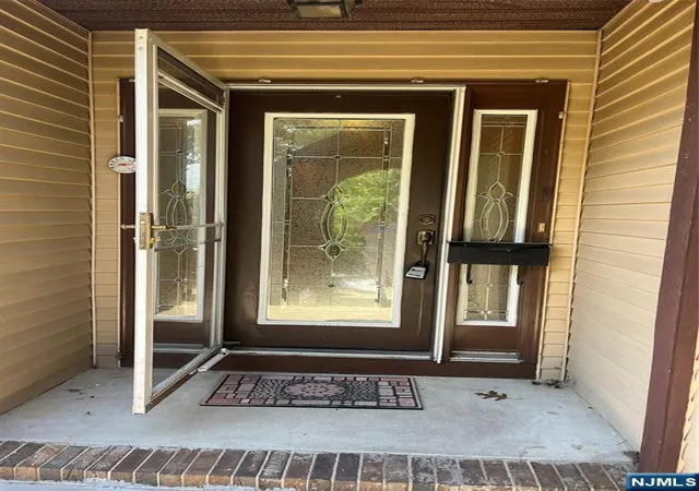 5th image of 40 Sycamore Rd, Manahawkin, NJ 08050 | MLS# 26024630