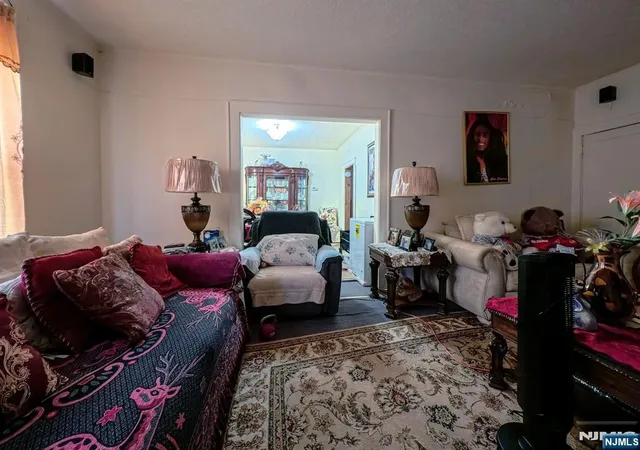 3rd image of 69 Wagner Pl, Irvington, NJ 07111 | MLS# 26024651