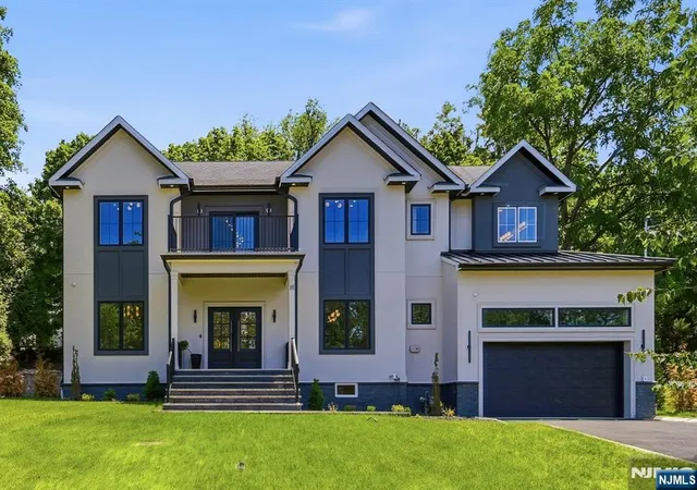 Photo 1 of Single family home for sale at 11 Rale Ter, Livingston, NJ 07039 | MLS# 26024655 | Listing updated on 2026-09-18