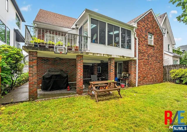 26th image of 1068 Anderson Ave, Fort Lee, NJ 07024 | MLS# 26024696