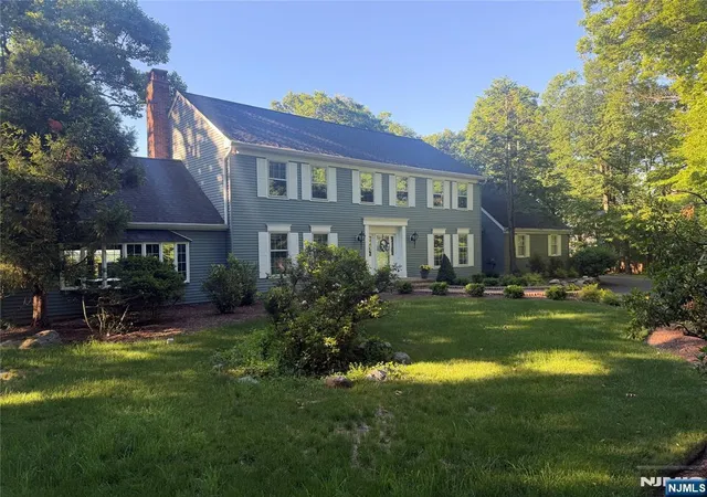 2nd image of 12 Laurel Hill Rd, Newfoundland, NJ 07435 | MLS# 26024740