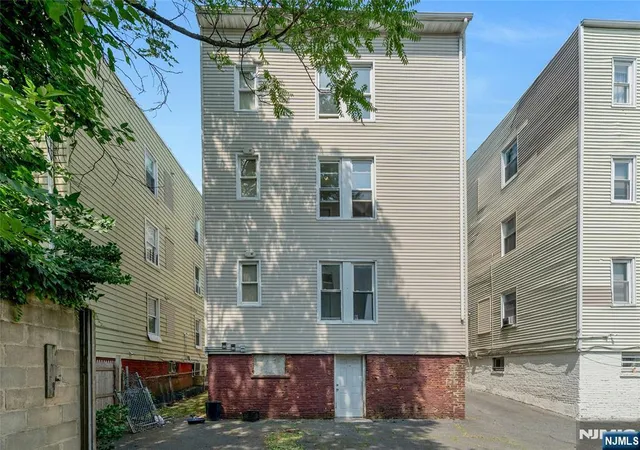 Homes for sale in Newark, NJ | 48 Seymour Ave, Newark, NJ 07108 | MLS# 26024744