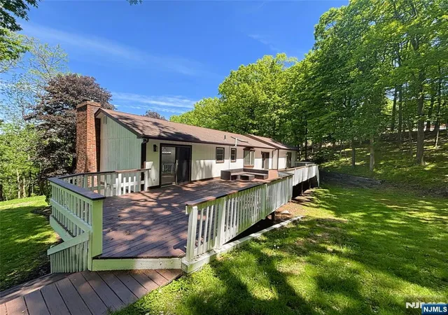 Homes for sale in Lafayette, NJ | 76 Statesville Quarry Rd, Lafayette, NJ 07848 | MLS# 26024747