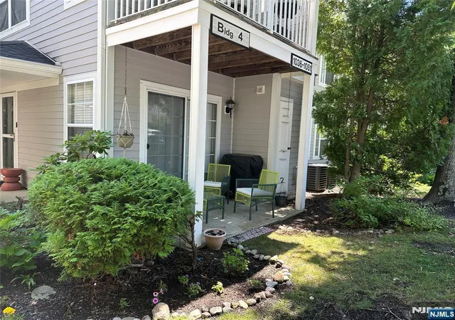 Photo 3 of Sale Pending at 1047 Cambridge Ct #1047, Mahwah, NJ 07430 | MLS# 26024780 | Listing updated on 2026-07-16