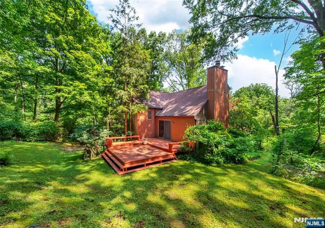 33rd image of 49 Hope Rd, Liberty, NJ 07838 | MLS# 26024791