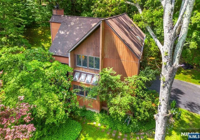 5th image of 49 Hope Rd, Liberty, NJ 07838 | MLS# 26024791