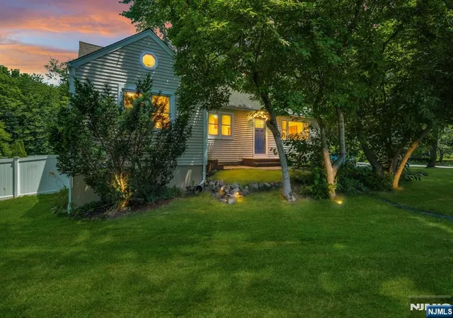 1st image of 510 Eagle Rock Ave, Roseland, NJ 07068 | MLS# 26024792