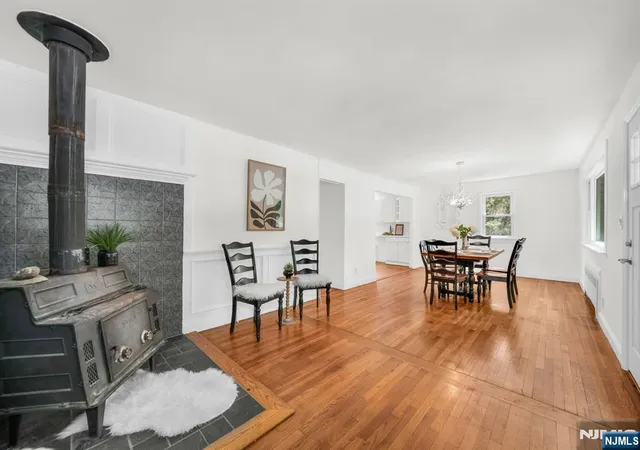 4th image of 510 Eagle Rock Ave, Roseland, NJ 07068 | MLS# 26024792