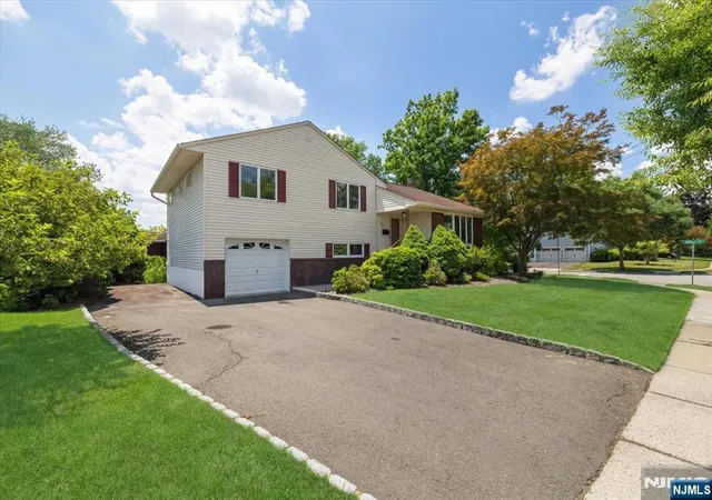 Homes for sale in Oradell, NJ | 753 Village Rd, Oradell, NJ 07649 | MLS# 26024807