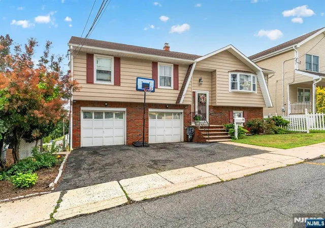 4th image of 296 12Th Pl, Prospect Park, NJ 07508 | MLS# 26024837