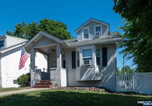 Homes for sale in Bergenfield, NJ | 77 E Clinton Ave, Bergenfield, NJ 07621 | MLS# 26024889