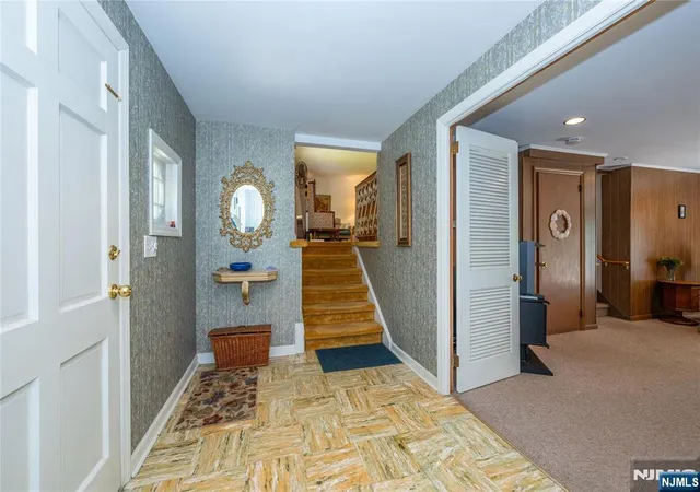 3rd image of 5 Brookwood Dr, West Caldwell, NJ 07006 | MLS# 26024913