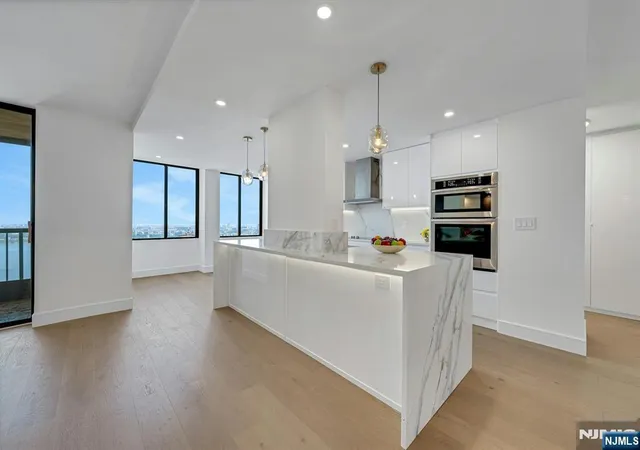 1st image of 200 Winston #1912, Cliffside Park, NJ 07010 | MLS# 26024939