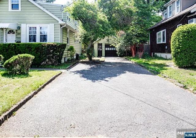 Homes for sale in New Milford, NJ | 326 William St, New Milford, NJ 07646 | MLS# 26024944