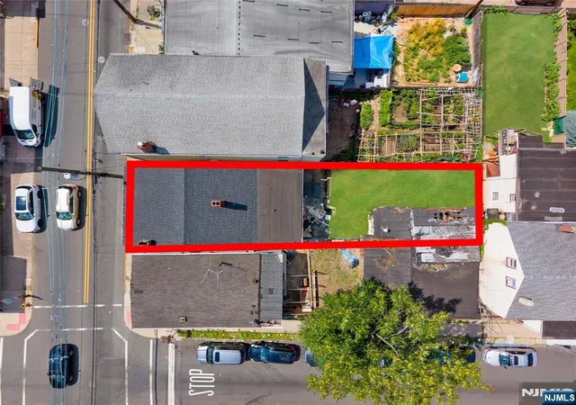 4th image of 80 Wayne Ave, Paterson, NJ 07522 | MLS# 26024945