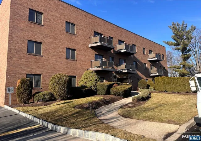 Homes for sale in Hackensack, NJ | 279 Clark St #C3, Hackensack, NJ 07601 | MLS# 26024947