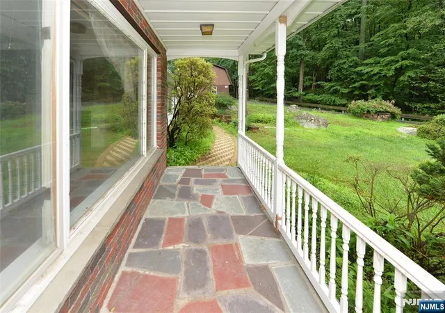 Homes for sale in Ringwood, NJ | 105 Ricker Dr, Ringwood, NJ 07456 | MLS# 26024952