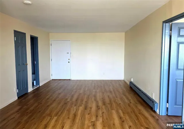 Homes for sale in Palisades Park, NJ | 201 12th St #19, Palisades Park, NJ 07650 | MLS# 26025021