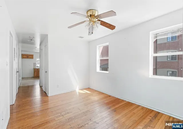 Homes for sale in Newark, NJ | 524 Mulberry St, Newark, NJ 07114 | MLS# 26025041