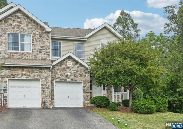 Homes for sale in Par Troy Hills Twp., NJ | 209 Raymound Blvd, Par Troy Hills Twp., NJ 07054 | MLS# 26025084