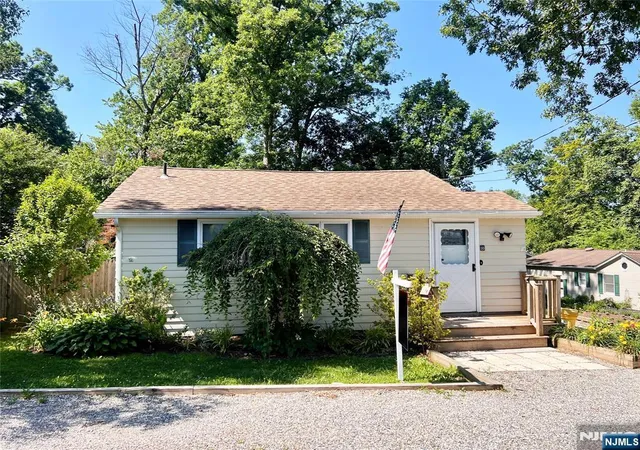 Homes for sale in West Milford, NJ | 89 Tintle Ave, West Milford, NJ 07480 | MLS# 26025085