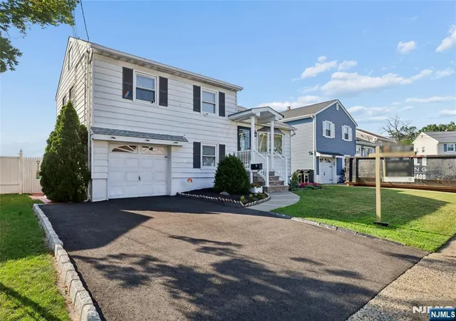 Homes for sale in North Arlington, NJ | 10 Truman Rd, North Arlington, NJ 07031 | MLS# 26025086