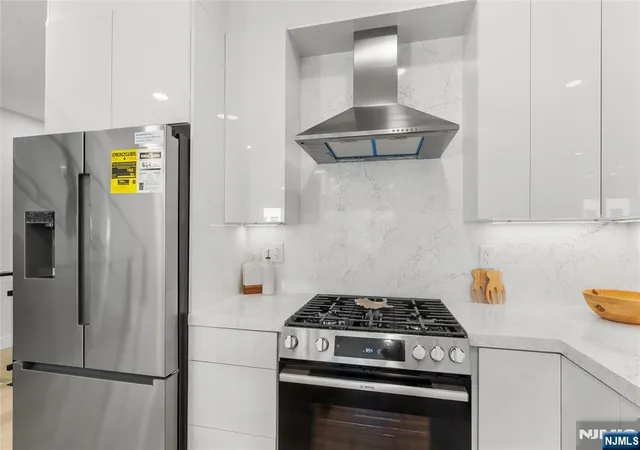 Homes for sale in Jersey City, NJ | 99 Van Horne St #2, Jersey City, NJ 07304 | MLS# 26025093