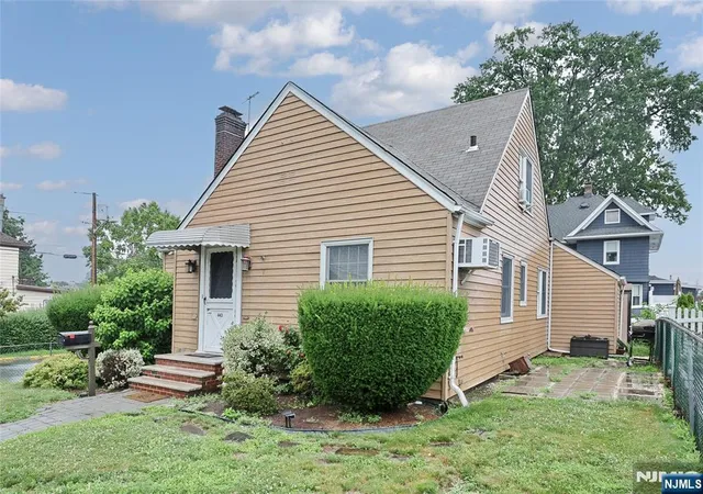 Homes for sale in Wood Ridge, NJ | 443 Center St, Wood Ridge, NJ 07075 | MLS# 26025132