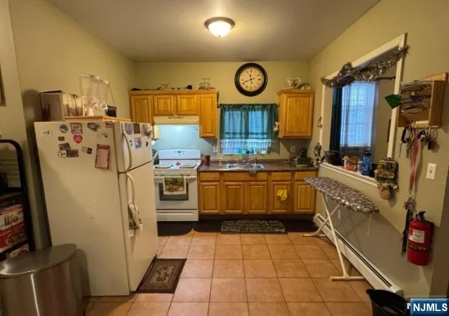 3rd image of 125 Western Pkwy, Irvington, NJ 07111 | MLS# 26025138