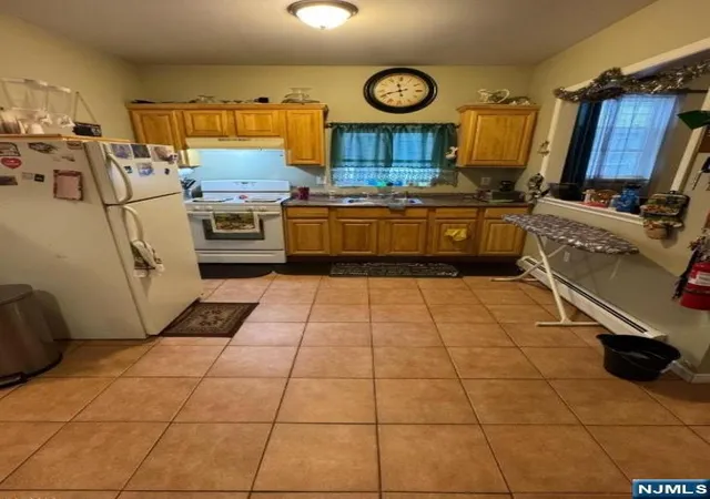 4th image of 125 Western Pkwy, Irvington, NJ 07111 | MLS# 26025138