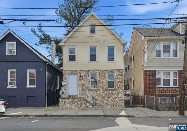 Homes for sale in Newark, NJ | 64 Willoughby St, Newark, NJ 07112 | MLS# 26025156