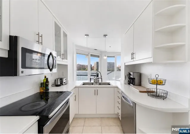 Homes for sale in Weehawken, NJ | 600 Harbor Blvd #0928, Weehawken, NJ 07086 | MLS# 26025162