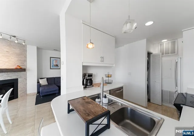 Homes for sale in Weehawken, NJ | 600 Harbor Blvd #0928, Weehawken, NJ 07086 | MLS# 26025162