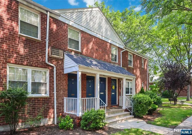 Homes for sale in Rutherford, NJ | 57 Clark Ct #57, Rutherford, NJ 07070 | MLS# 26025165