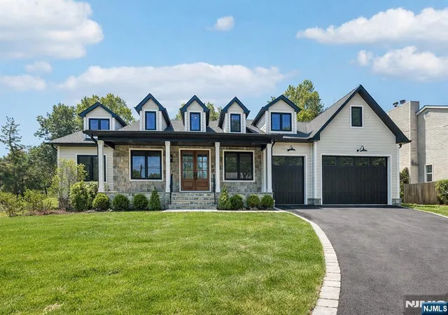 Photo 1 of Sale Pending at 51 Herfort Rd, Wayne, NJ 07470 | MLS# 26025209 | Listing updated on 2026-08-28