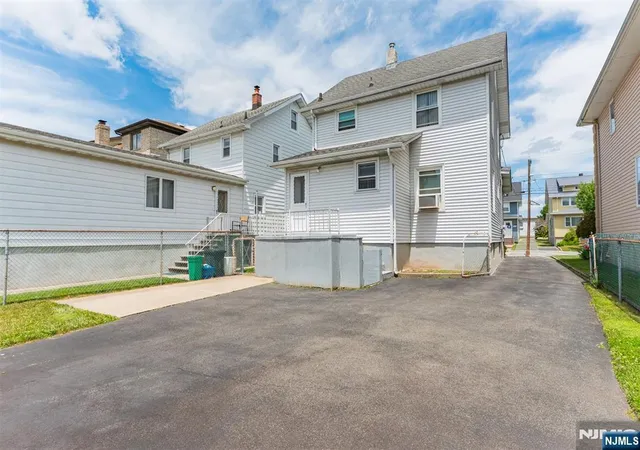 Homes for sale in Lyndhurst, NJ | 346 Page Ave, Lyndhurst, NJ 07071 | MLS# 26025215