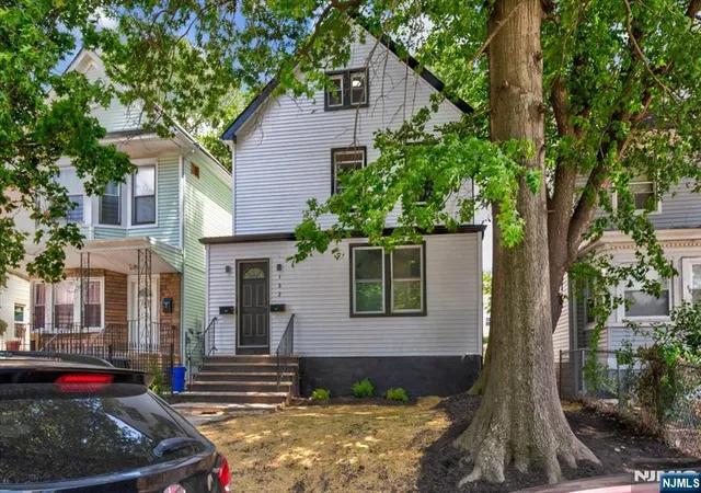Homes for sale in East Orange, NJ | 152 Clinton St, East Orange, NJ 07017 | MLS# 26025216