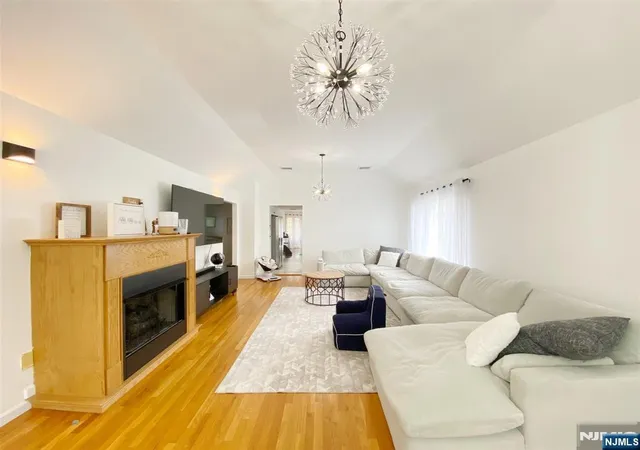 Homes for sale in Palisades Park, NJ | 118B Temple Ter #B, Palisades Park, NJ 07650 | MLS# 26025233