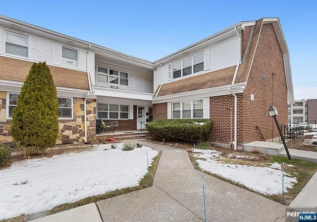 Homes for sale in Nutley, NJ | 25 River Rd #B11, Nutley, NJ 07110 | MLS# 26025244