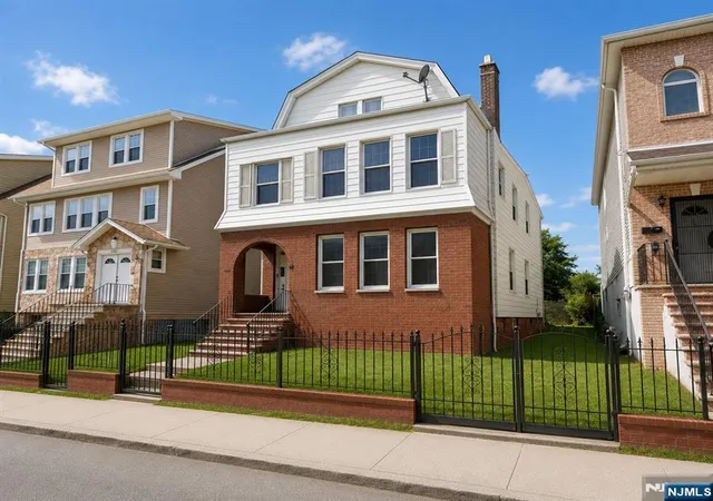 Homes for sale in Newark, NJ | 133 Isabella Ave, Newark, NJ 07106 | MLS# 26025299