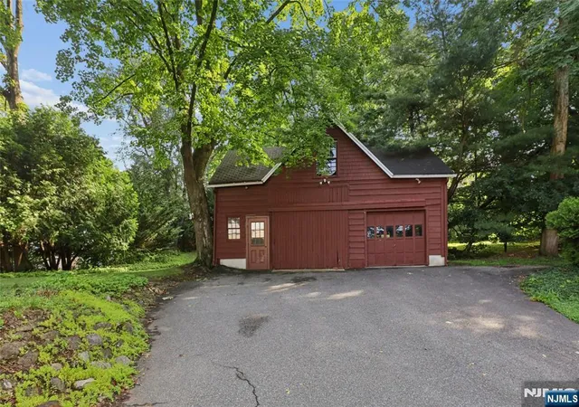 3rd image of 105 Harrison, Roseland, NJ 07068 | MLS# 26025323