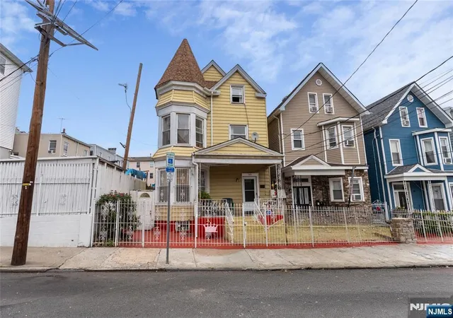 Homes for sale in Newark, NJ | 65 Taylor St, Newark, NJ 07104 | MLS# 26025398