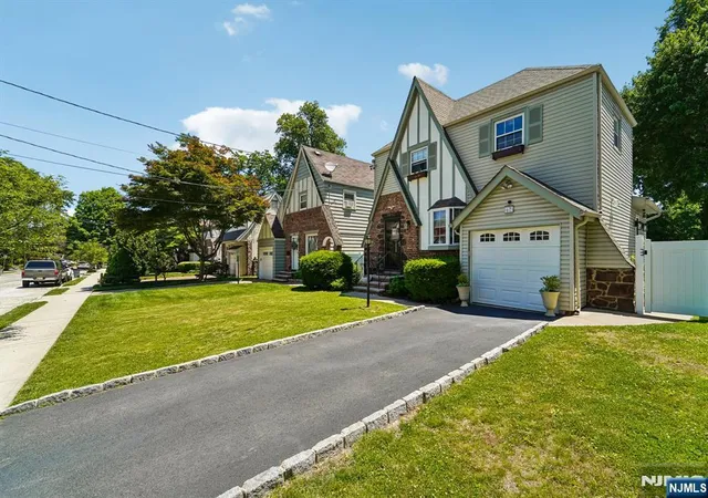 2nd image of 67 Marlboro Rd, Clifton, NJ 07012 | MLS# 26025400