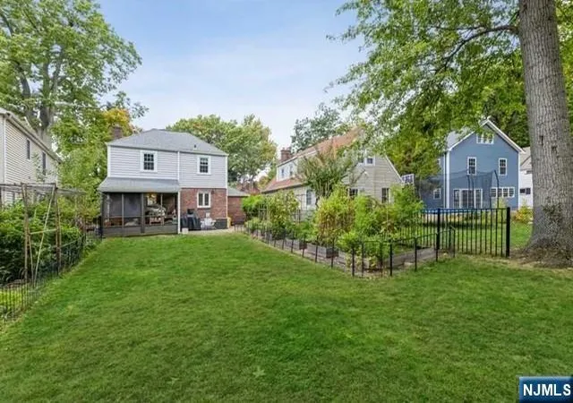 Homes for sale in Teaneck, NJ | 1125 W Laurelton Pkwy, Teaneck, NJ 07666 | MLS# 26025402